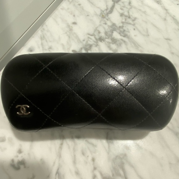 Authentic Chanel black square sunglasses - Picture 7 of 8